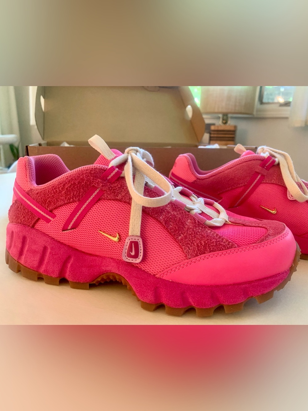 Jacquemus Nike Air Humara LX | Pink | Women’s 7.5